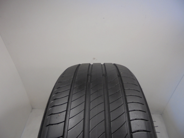 Michelin Primacy 4 gumiabroncs