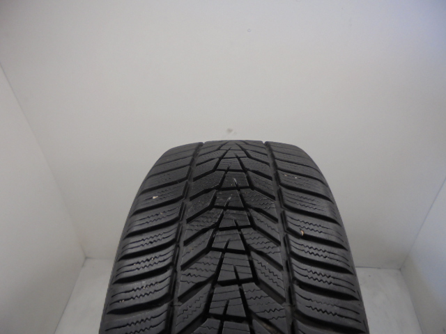 Hankook W330A Winter Icept Evo3 gumiabroncs