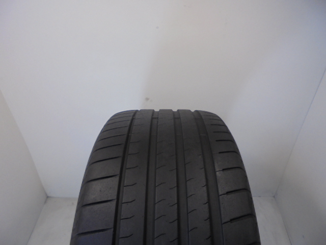 Bridgestone Potenza Sport gumiabroncs