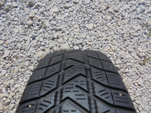 Pirelli Snowcontrol 3 gumiabroncs